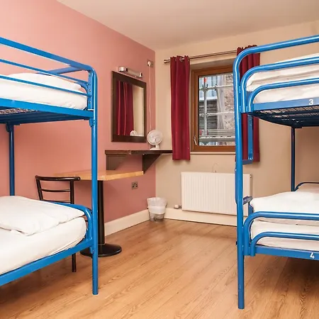 Isaacs Hostel-2